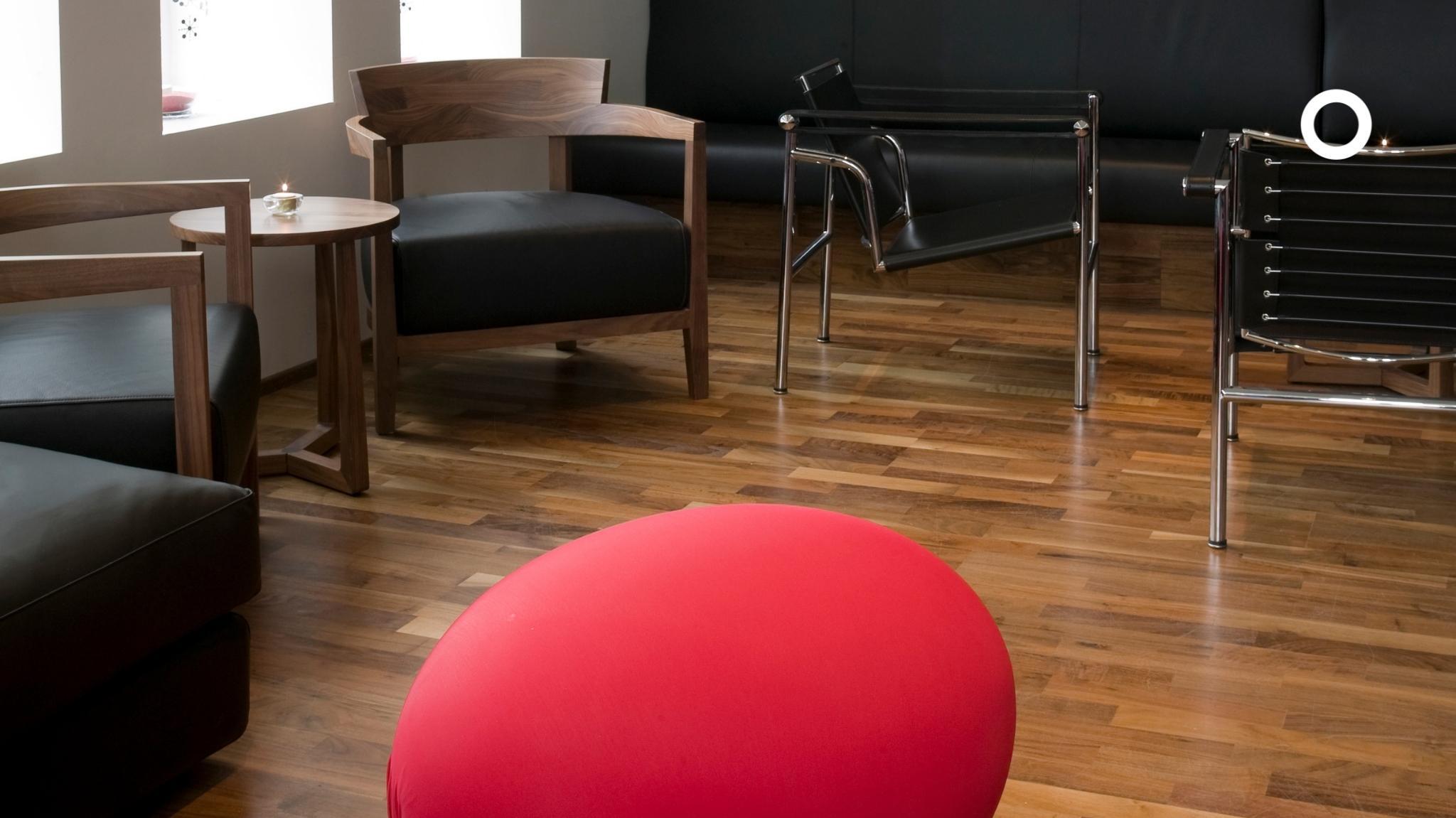 Center Arnarhvoll Hotell