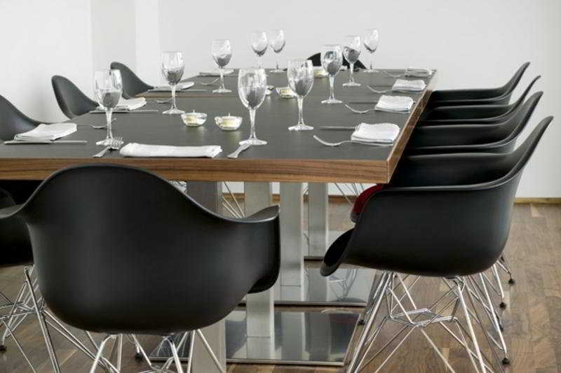 Hotell Center Arnarhvoll 4*